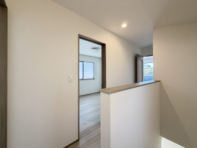 うるま市江洲（全10棟）C号棟の内装|C号棟　2階ホール♪