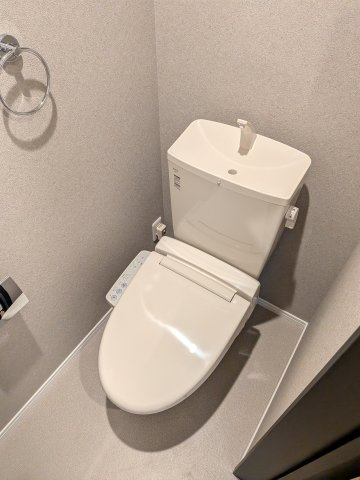 【トイレ】 | ミリアビタ船橋 | キレイな個室空間です