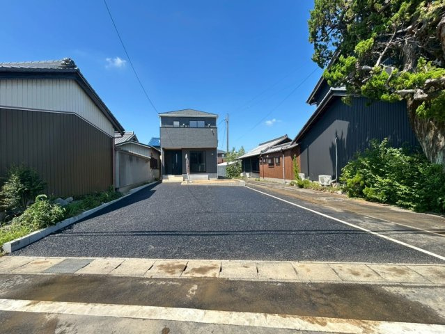 クワイエ　一宮市萩原町中島第1　全１区画分譲の駐車場|■駐車場　■ヤマダ不動産　株式会社リライフ　
■夢のマイホーム購入をフルサポートします！