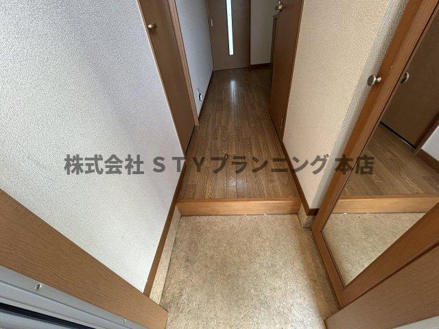 仲介手数料０円！プレザントKの玄関