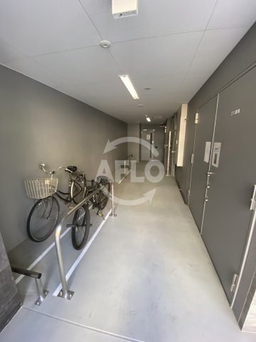 クレアホームズフラン本町橋のロビー|クレアホームズフラン本町橋　駐輪場