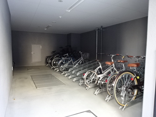 クレアホームズフラン本町橋の駐車場|クレアホームズフラン本町橋