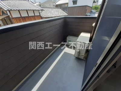 【バルコニー】 | ルミエールハタ
