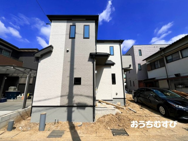 春日井市大手田酉町3丁目(全2棟)の駐車場