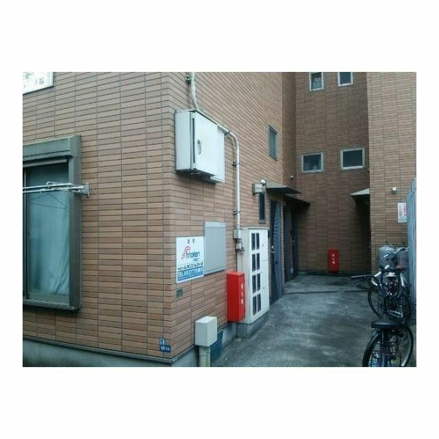 ヴィラ三ノ輪のエントランス