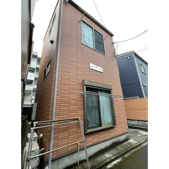 ヴィラ三ノ輪の外観