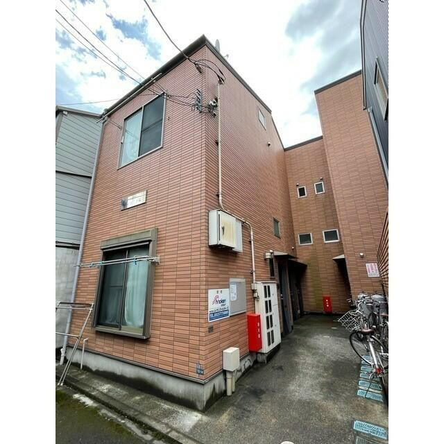 ヴィラ三ノ輪の外観