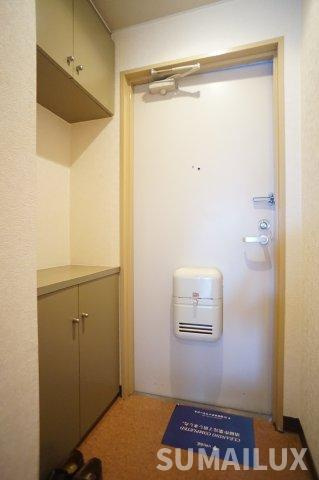 スモールウィローの玄関