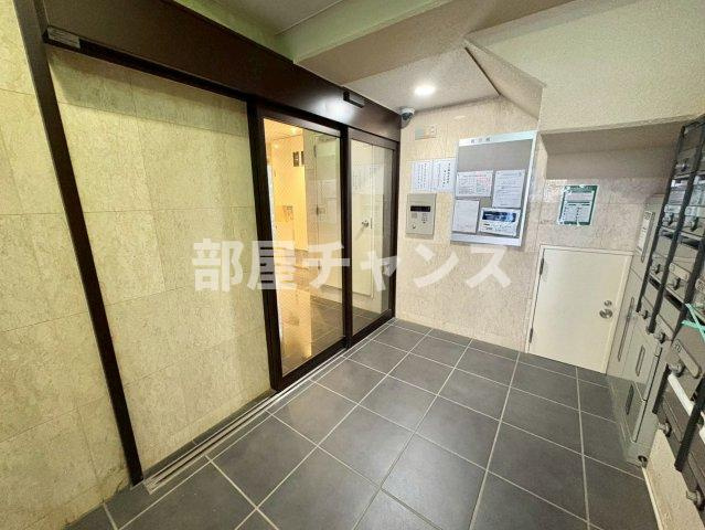 名古屋市中区大須１丁目の賃貸マンションのエントランス