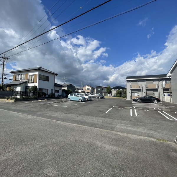 ブランシェ石原　　　刈谷市近郊の賃貸はクラスホームの駐車場