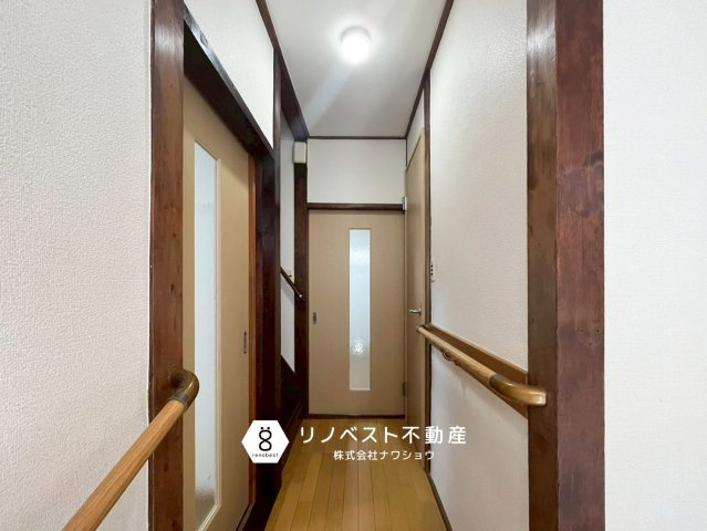 東大阪市大蓮南4丁目の玄関|【リノベスト不動産】リフォーム・リノベーションのご相談も承ります♪
