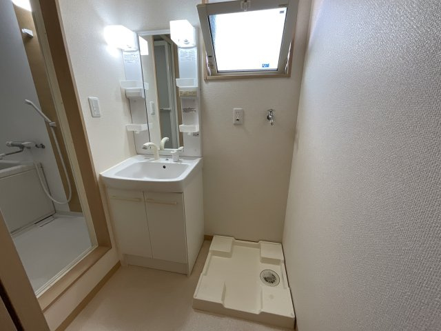 【洗面所】 | ハートフル岡場駅前 | 使いやすい洗面所です