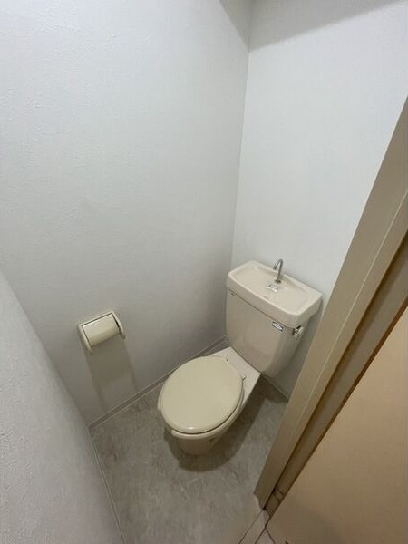 VIVIAN尾頭橋のトイレ