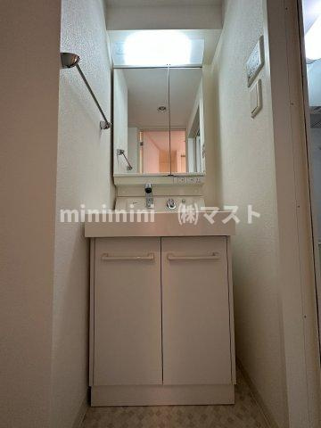 アドバンス東梅田アクシスの洗面所|※建物内別間取参考写真