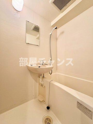 グレイス名駅北の浴室