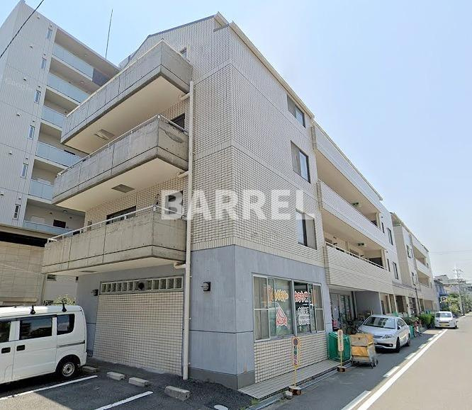 ライフステージ新大阪の外観