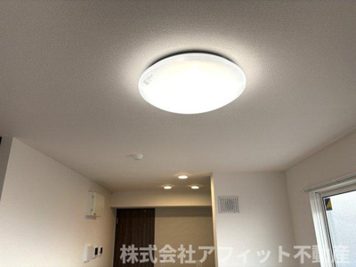 【その他】 | フレッチェ・ボスコⅧ（8） | 居室照明※イメージです