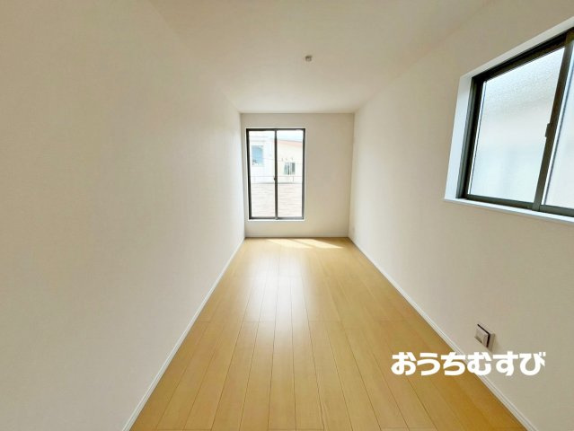 尾張旭市旭前町2期(全4棟）の洋室
