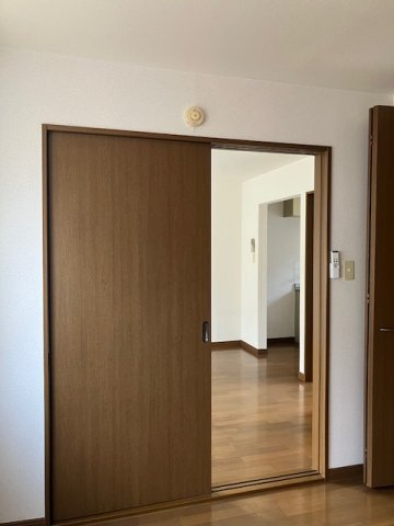 シティパレスB棟の内装|明るい室内です