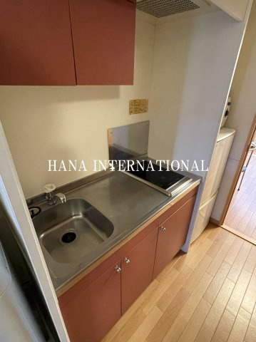 レオパレスセントラル誉田のキッチン