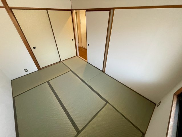 ライフステージ新大阪の和室