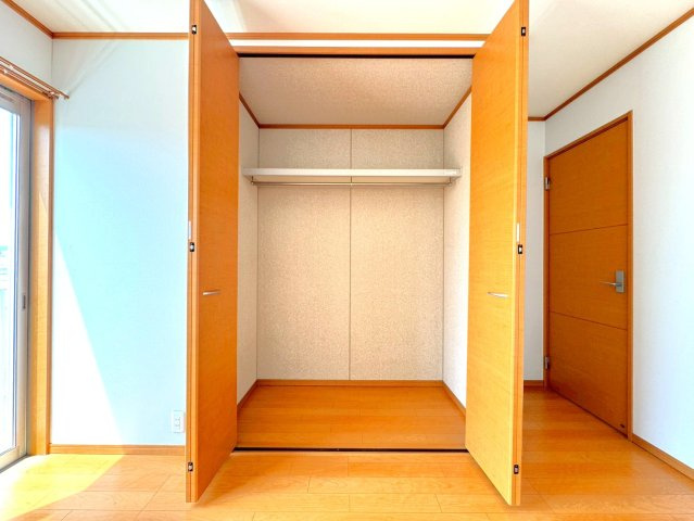 室内丁寧にお使いの美宅◆５ＬＤＫ＋ＷＩＣ付き◆駐車２台可能◆伏見区久我西出町の収納|クローゼット