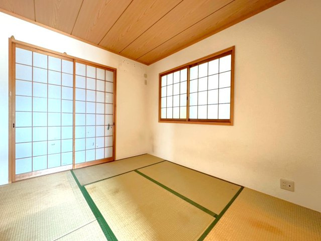 室内丁寧にお使いの美宅◆５ＬＤＫ＋ＷＩＣ付き◆駐車２台可能◆伏見区久我西出町の和室|和室
