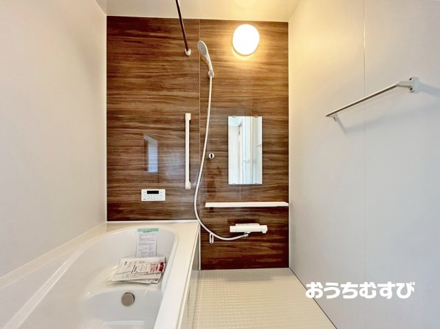 春日井市石尾台6丁目4番(全2棟)の浴室
