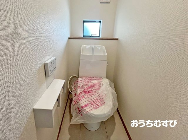 春日井市石尾台6丁目4番(全2棟)のトイレ