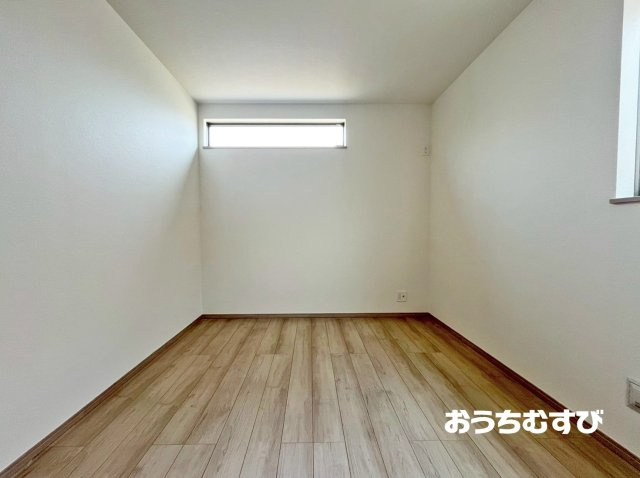 春日井市石尾台6丁目4番(全2棟)の洋室