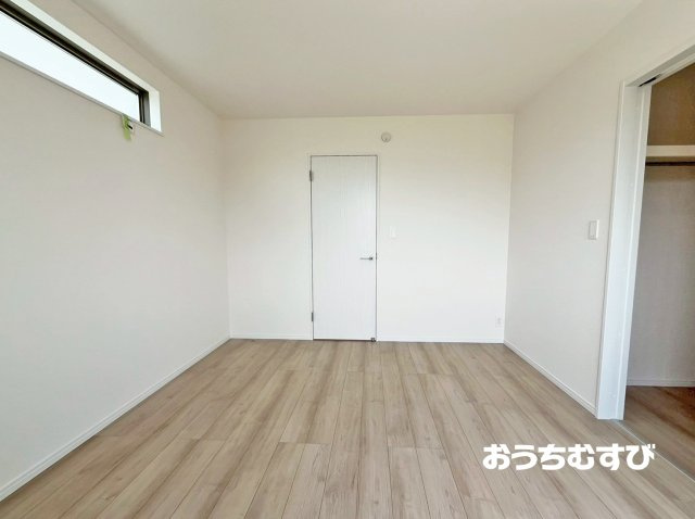 春日井市石尾台6丁目4番(全2棟)の洋室