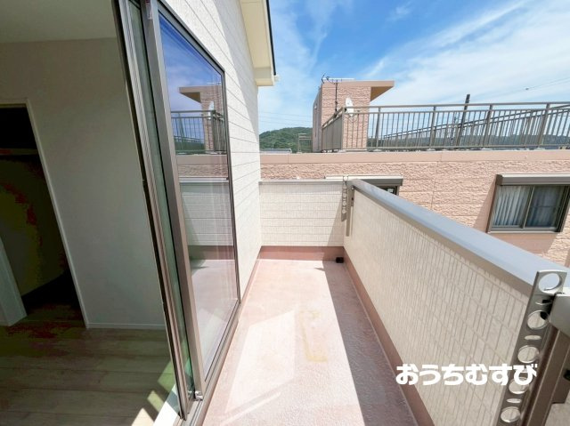 春日井市石尾台6丁目4番(全2棟)のバルコニー