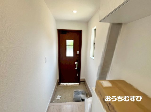 春日井市石尾台6丁目4番(全2棟)の玄関