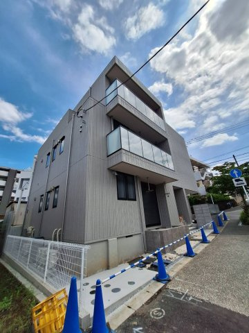 あざみ野１丁目メゾンの外観