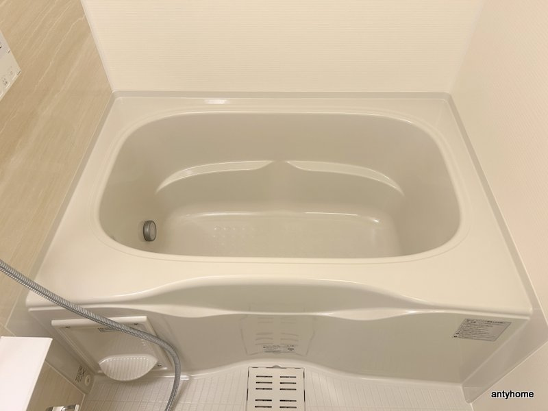 コンフォリア・リヴ北浜淡路町　仲介手数料無料の浴室