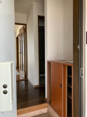 パレス96の玄関|シューズボックスあり