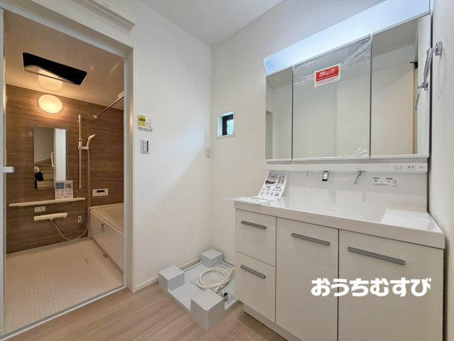 北区東水切町215②(全2棟)の独立洗面台