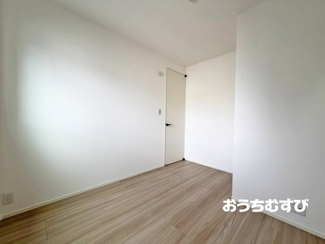 北区東水切町215②(全2棟)の洋室