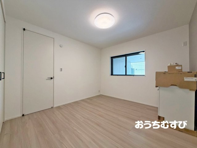 北区東水切町215②(全2棟)の洋室