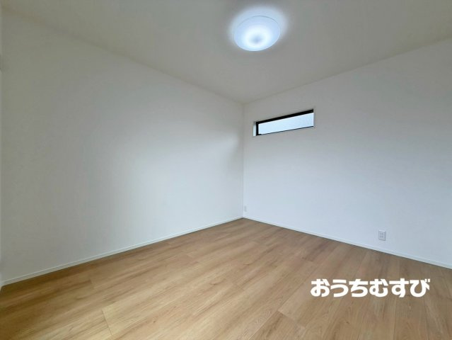 北区東水切町215②(全2棟)の洋室
