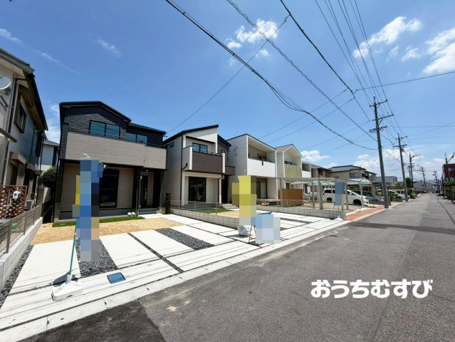 春日井市気噴町北(全2棟)の前面道路含む現地写真