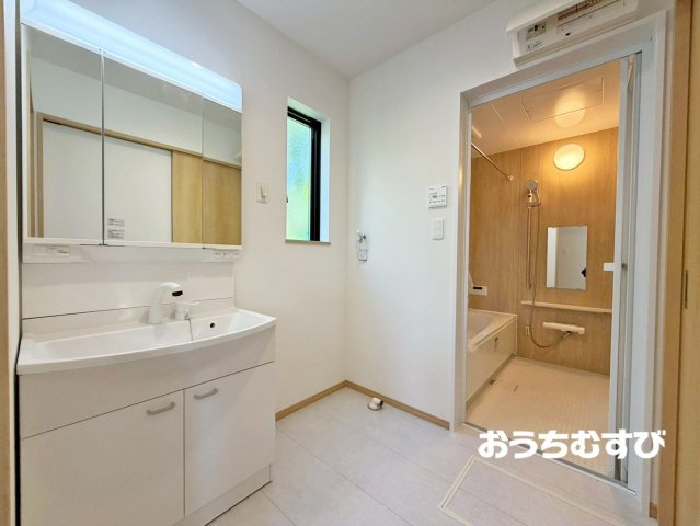 尾張旭市晴丘町池上11番(全2棟)の独立洗面台