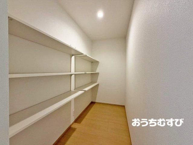 尾張旭市晴丘町池上11番(全2棟)の収納