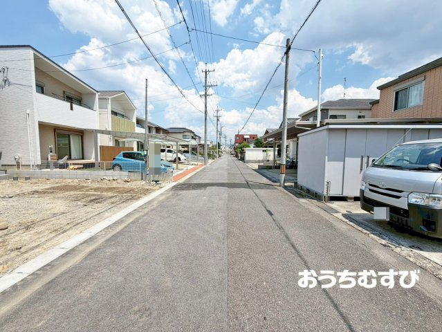 春日井市気噴町北(全2棟)の前面道路含む現地写真