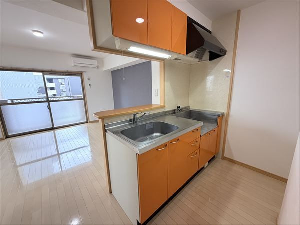 チュリスのキッチン