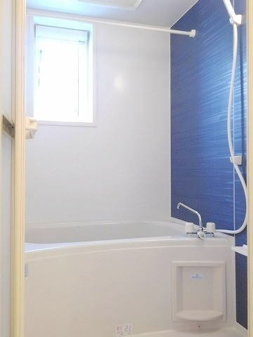 パイン　スクエア　ノース　Ｂの浴室|お風呂で日々の疲れを落としましょう