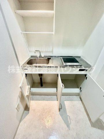 ジュネス関目高殿のキッチン|キッチン下収納