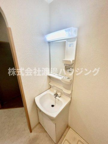 ジュネス関目高殿の洗面所