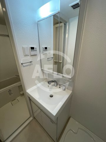 S-RESIDENCE堺筋本町Unoの独立洗面台|S-RESIDENCE堺筋本町Uno　独立洗面台