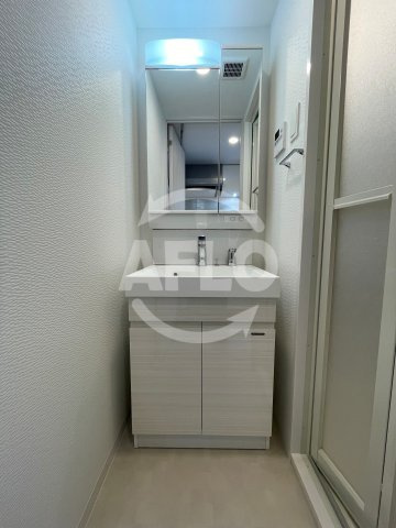 S-RESIDENCE堺筋本町Unoの独立洗面台|S-RESIDENCE堺筋本町Uno　独立洗面台